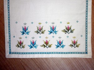 Vintage cross stitched Tablecloth, Scandinavian floral Tulips embroidered Table Topper,