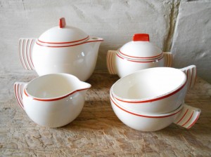 French Art Déco tea or coffee set from Badonviller 1920’s , demi porcelain cups sugar teapot milk pot.