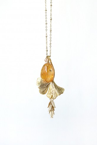 Goldy-Ginkgo-Necklace