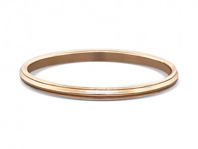 SOLID-GOLD-STACK-RING-PATTERNED-WITH-GROOVED-LINES