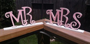 Mr & Mrs head table sign