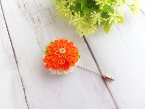 Colorful Orange Green White Dahlia Flower Pin, Scarf Pin, Hat Pin, Lapel Pin Men, Wedding Boutonniere, Kanzashi Flower, Gift for Her/Him