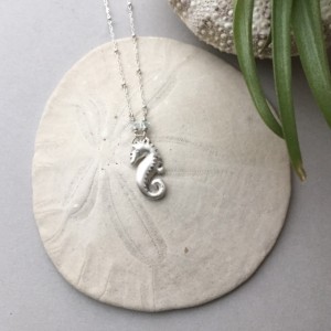 Mini Seahorse, Silver Seahorse Pendant, Dainty Sea Animal Jewelry, Ocean Beach Jewelry, Nautical Gift Ideas, Spirit Animal Totem Necklace