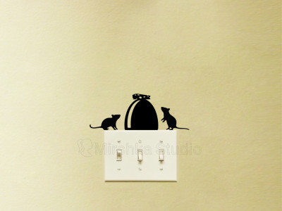 Mouse-Hole-Wall-Sticker