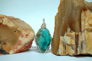 Natural gemstone necklace, Arizona gem silica