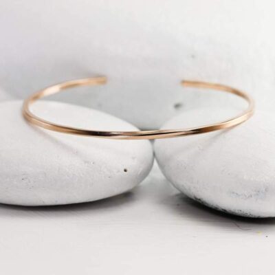 Rose-Gold-Twist-Cuff-Bracelet