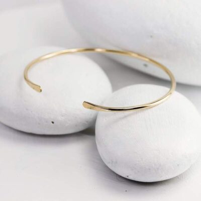 Smooth-Thin-Gold-Cuff