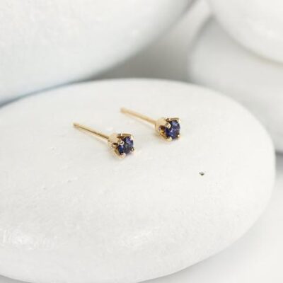 Solid-14K-Blue-Sapphire-Studs