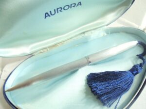 AURORA LADY ball pen in brushed steel Original in it’s Aurora gift box Made in Italy Graduation gift Promotion Anniversary Confirmation