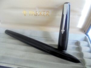 PARKER 17 Black color Fountain Pen In gift box Original Graduation gift Anniversary Birthday Confirmation Father’s day Christmas Valentine