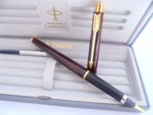 PARKER CLASSIC Flighter THUYA fountain pen lacque brown color In gift box Parker collector desk or pocket pen Graduation gift Anniversary