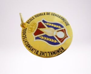 ECOLE ROYALE de GENDARMERIE Bruxelles Belgium medal pendant Original 1990